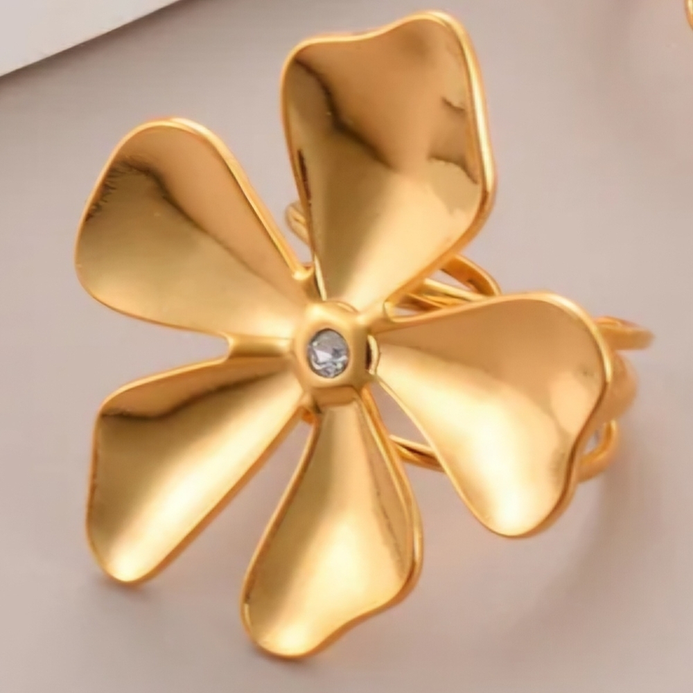 Flower Ring Statement Ring Golden Blossom Adjustable - Picture 11 of 13